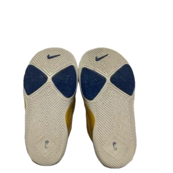 Nike Kyrie Irving 3 III Mac and Cheese Toddler Kids Size 8 Shoes - Picture 5 of 7